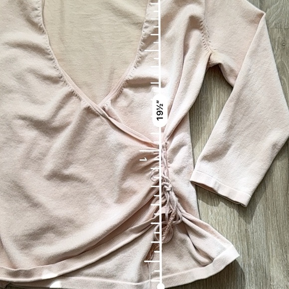 Vintage y2k Light Pink Beige Faux Wrap top with 3/4 Sleeves and Beaded detail - Picture 4 of 7